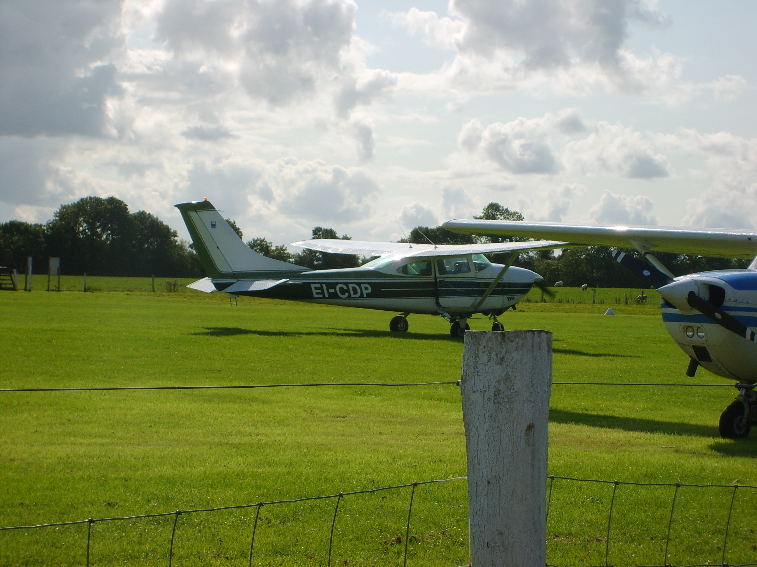 s5000395.jpg, 2592x1944, 2386 Kb