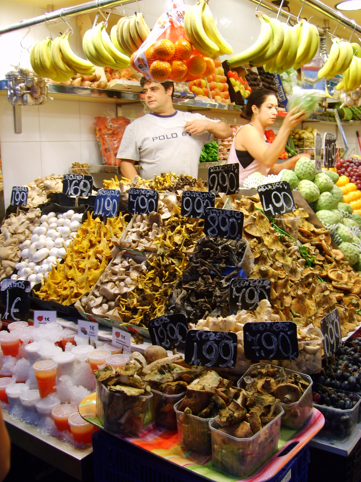 Trznice "Mercat de la Boqueria" - dennin nabidka hub, 1200x1600, 1013 Kb