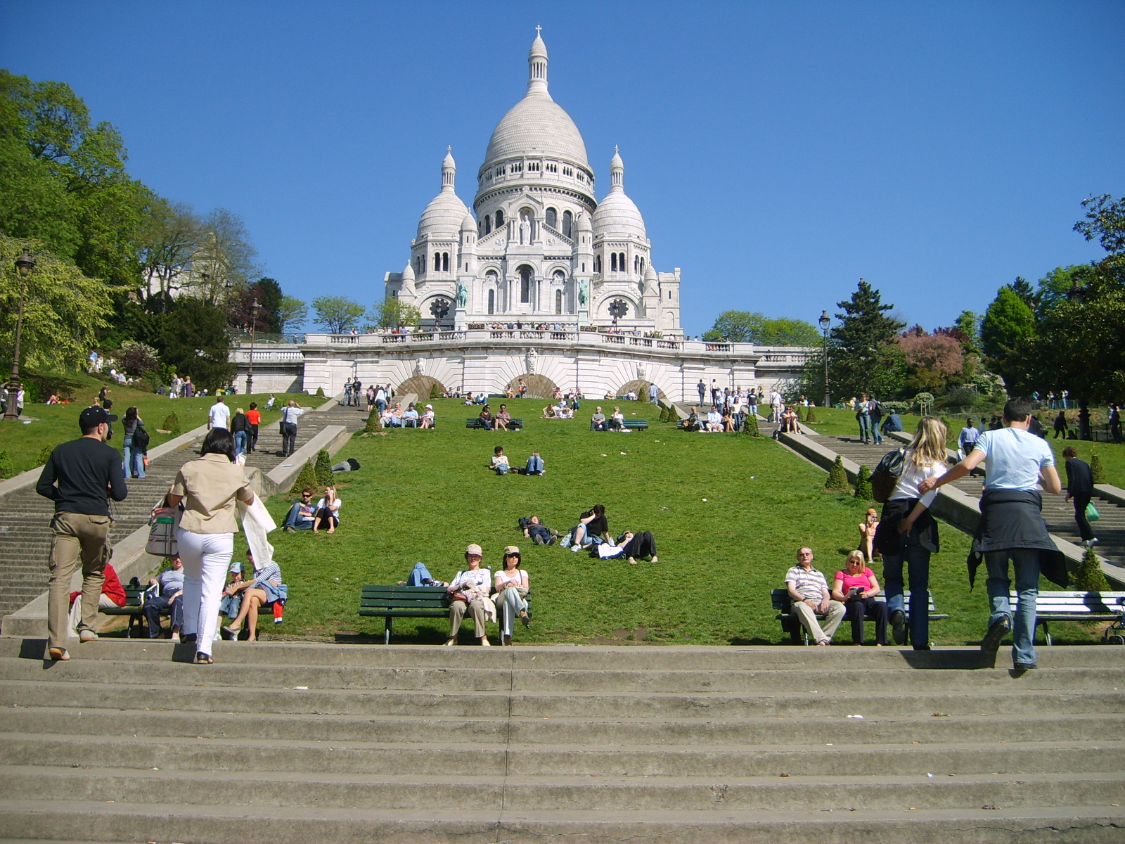 Bazilika Sacre-Caeur, 1600x1200, 1010 Kb